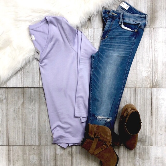 NWT Lou And Grey V-Neck Tunic - Picture 8 of 8